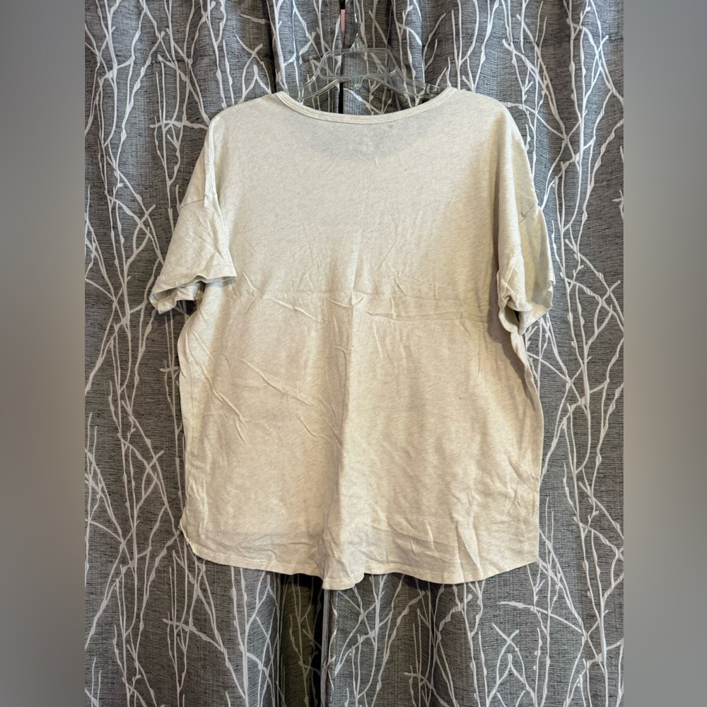 Offline by Aerie Heart Eyes for French Fries Graphic T-Shirt size Large - Picture 3 of 4